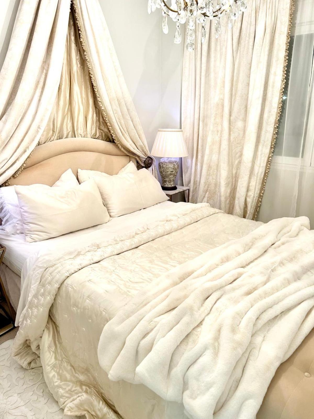 Apartment In Marbella